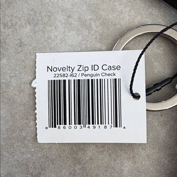 NWT Vera Bradley Penguin Check Zip ID Case - Picture 2 of 9